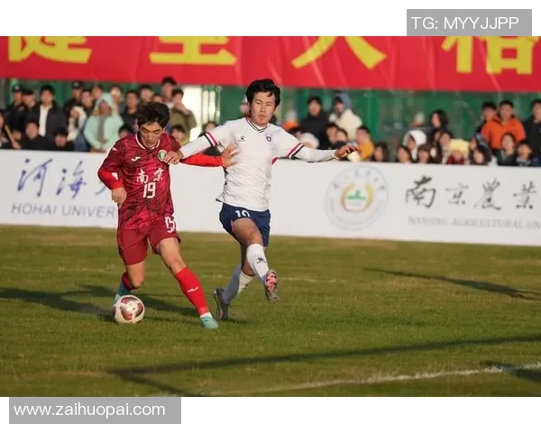 足球巨星过人技巧大赏精彩瞬间回顾与分析 足球巨星过人技巧大赏精彩瞬间回顾与分析